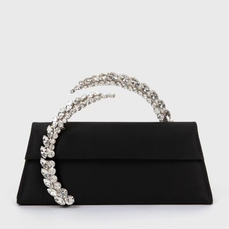 Cora Crystal Minaudiere